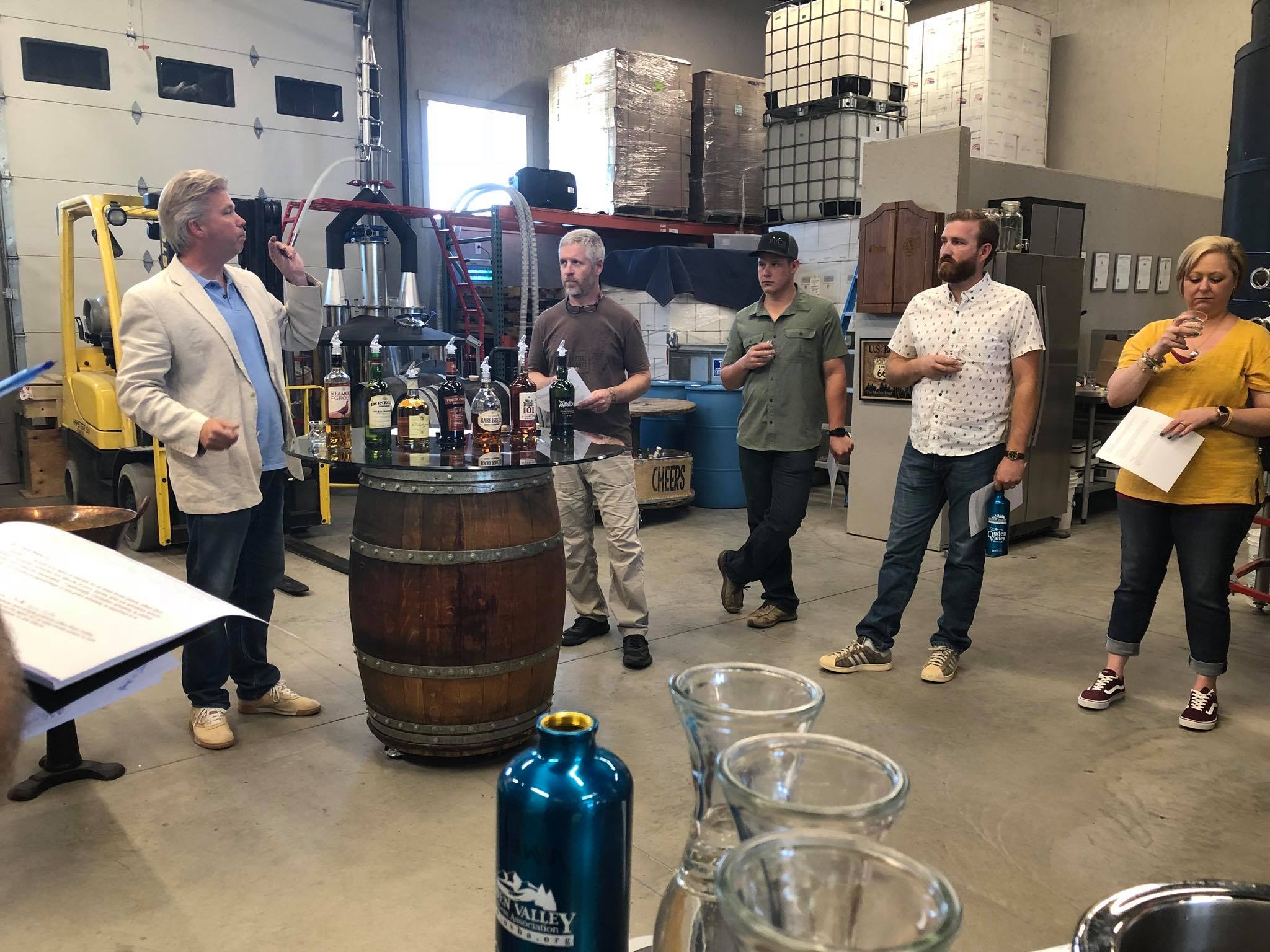 40585871_2161392354128208_584052356107206656_o