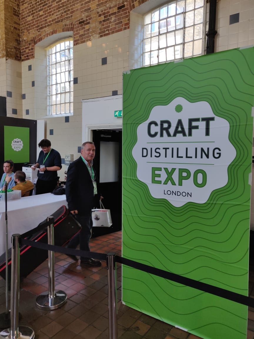 46174462-7a75-469f-a425-53b81f893e6b